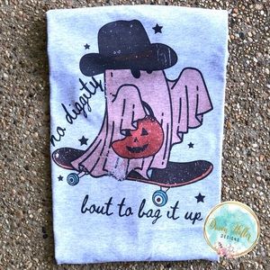 Women’s S-XL No Diggity Bout To Bag It Up Halloween Tee